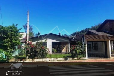 Casa em Riozinho